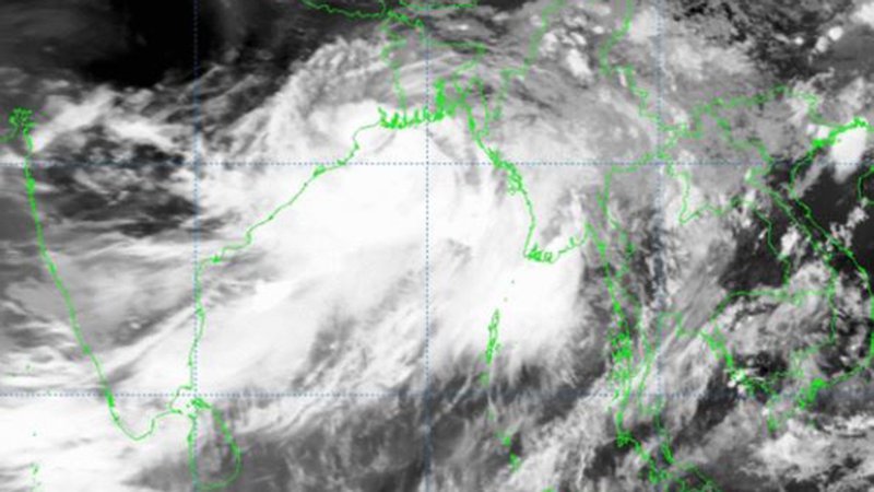 ঘূর্ণিঝড় রিমাল মোংলা থেকে ১১৫ কিলোমিটার দূরে, জলোচ্ছ্বাসের শঙ্কা